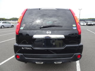 2010 NISSAN X-Trail
