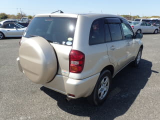 2005 TOYOTA RAV4