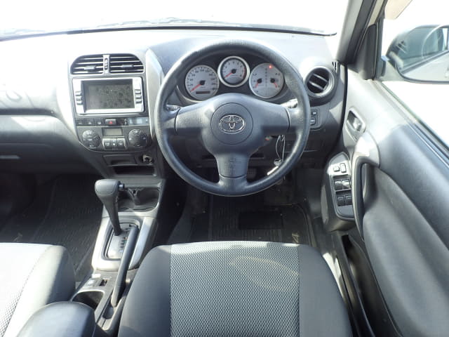 TOYOTA RAV4 thumbnail 30