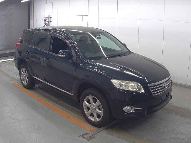 2011 TOYOTA Vanguard