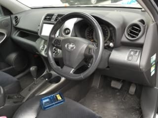 2011 TOYOTA Vanguard