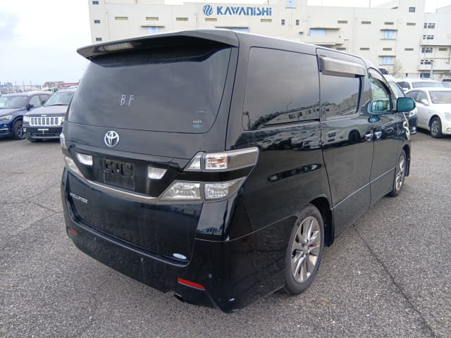 2010 TOYOTA Vellfire