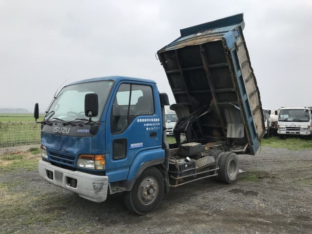 ISUZU Juston