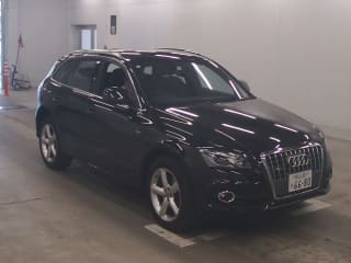 2011 AUDI Q5