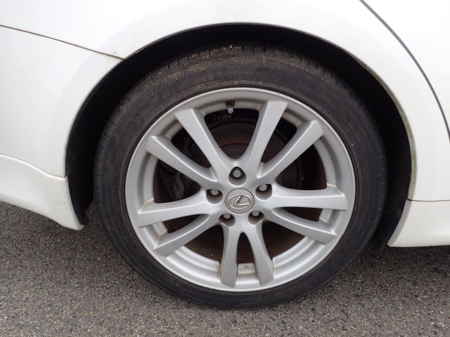 LEXUS IS thumbnail 11