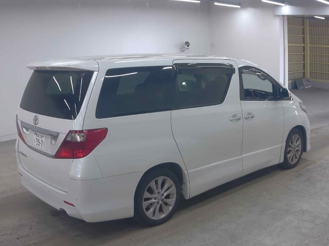 2010 TOYOTA Alphard