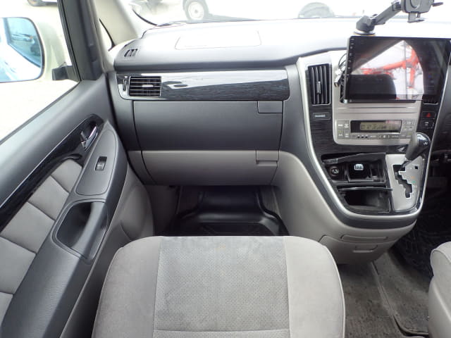 TOYOTA Alphard thumbnail 35