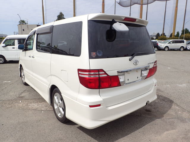 TOYOTA Alphard thumbnail 3