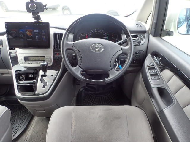 TOYOTA Alphard thumbnail 34