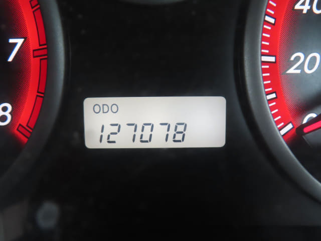TOYOTA Wish thumbnail 35