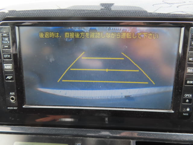 TOYOTA Wish thumbnail 40