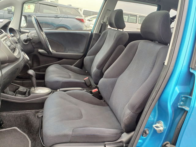 HONDA Fit thumbnail 25