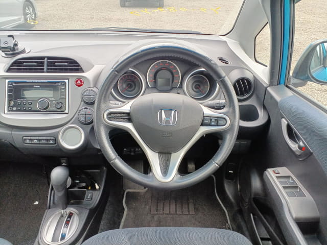 HONDA Fit thumbnail 31