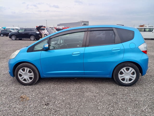 HONDA Fit thumbnail 2