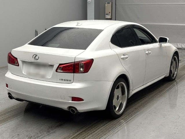 2011 LEXUS IS