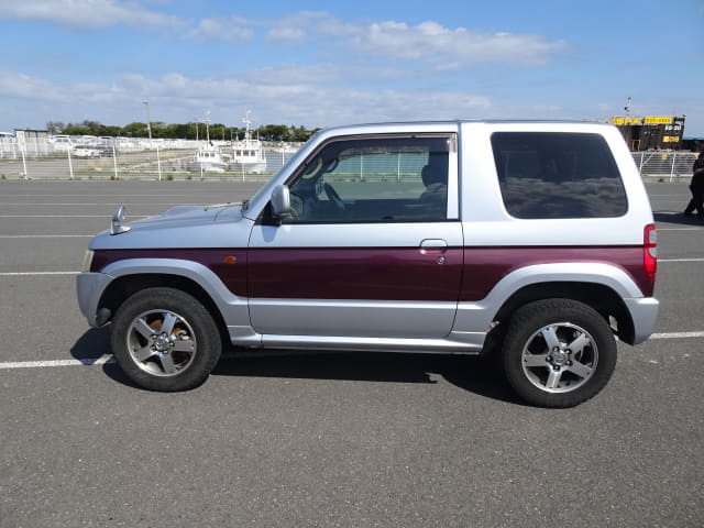 2008 MITSUBISHI Pajero Mini