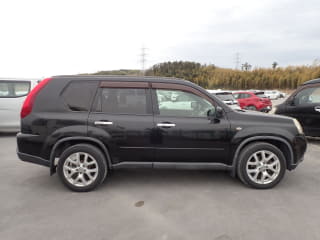 2011 NISSAN X-Trail
