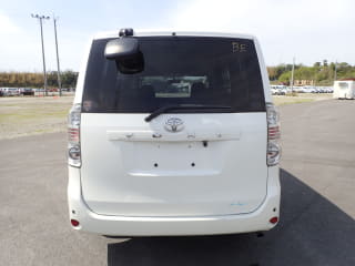 2010 TOYOTA Voxy