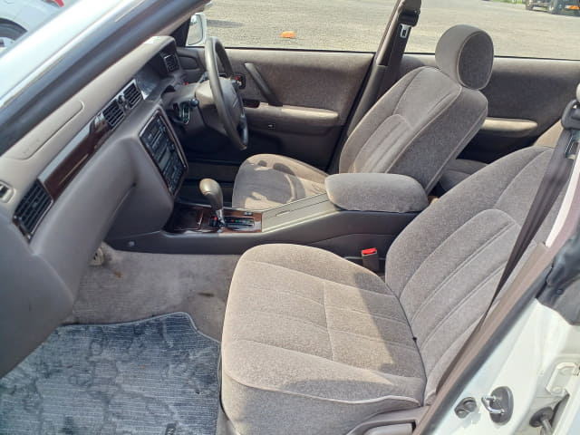 TOYOTA Crown thumbnail 26