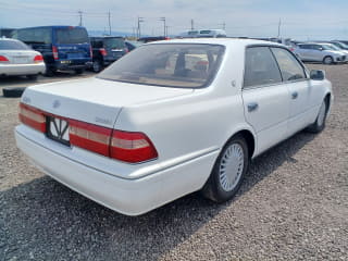 1997 TOYOTA Crown