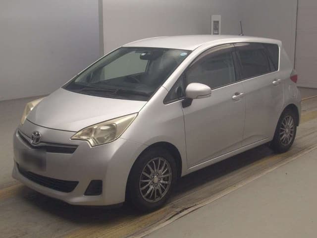 2011 TOYOTA Ractis