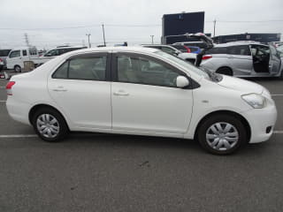 2006 TOYOTA Belta