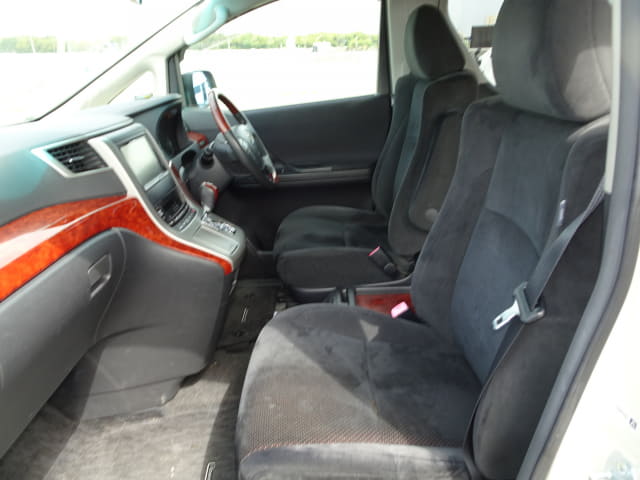 TOYOTA Alphard thumbnail 27