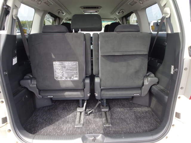 TOYOTA Alphard thumbnail 30