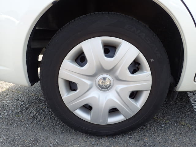 TOYOTA Raum thumbnail 11