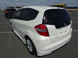 2010 HONDA Fit