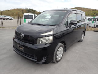 2010 TOYOTA Voxy