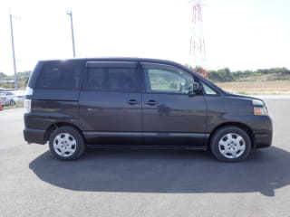 2006 TOYOTA Voxy
