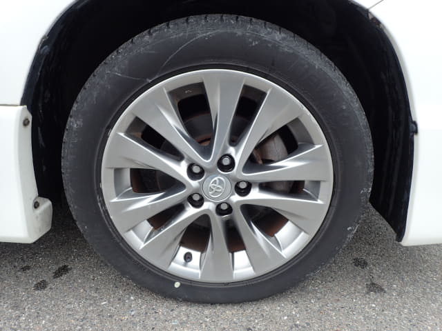 TOYOTA Vellfire thumbnail 12
