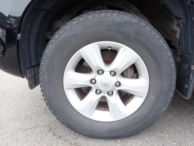 TOYOTA Land Cruiser Prado thumbnail 9