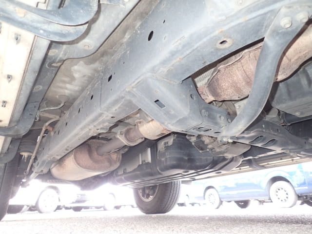 TOYOTA Land Cruiser Prado thumbnail 23
