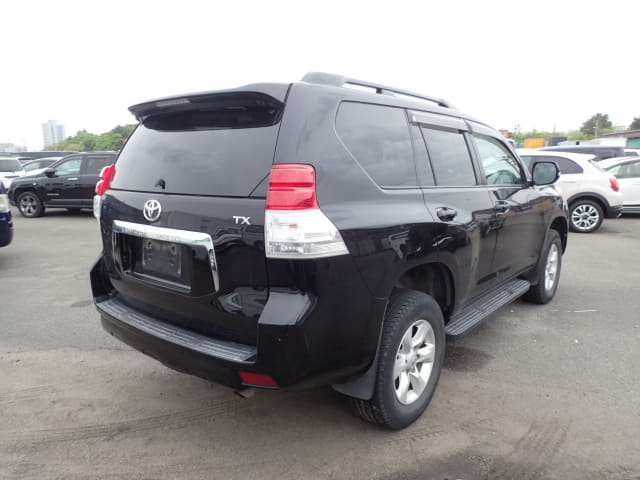 TOYOTA Land Cruiser Prado thumbnail 5