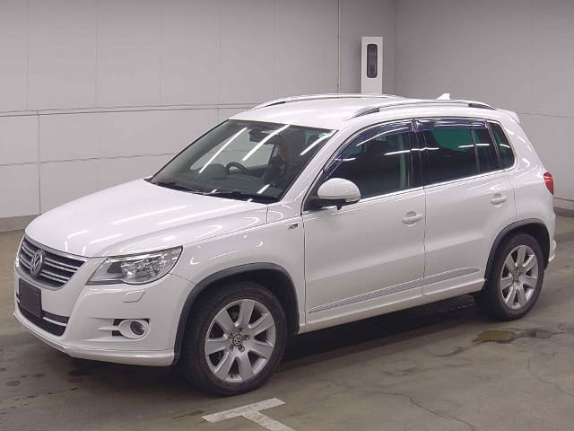 VOLKSWAGEN Tiguan thumbnail 51