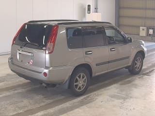 2005 NISSAN X-Trail