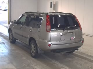2005 NISSAN X-Trail