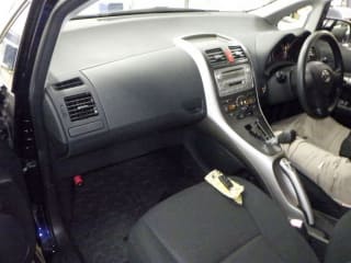 2009 TOYOTA Auris