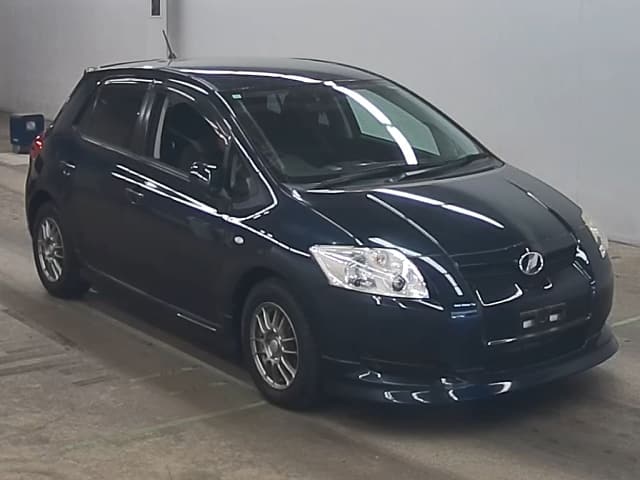 2009 TOYOTA Auris
