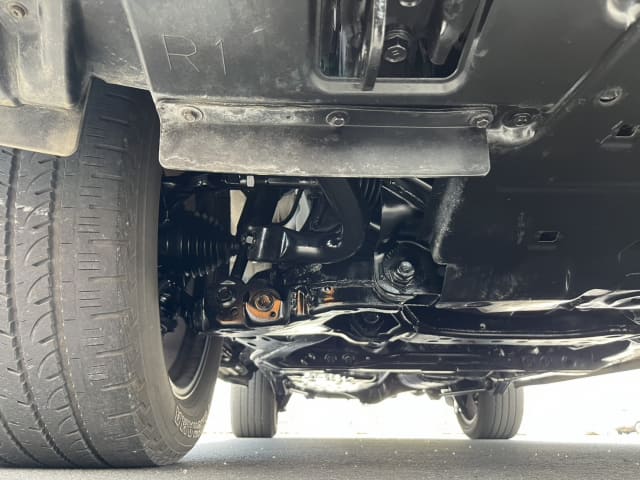 TOYOTA Land Cruiser thumbnail 13