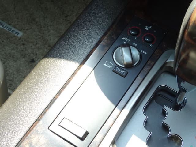 TOYOTA Land Cruiser thumbnail 47