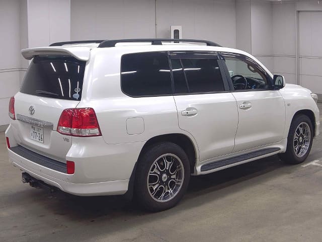 TOYOTA Land Cruiser thumbnail 62