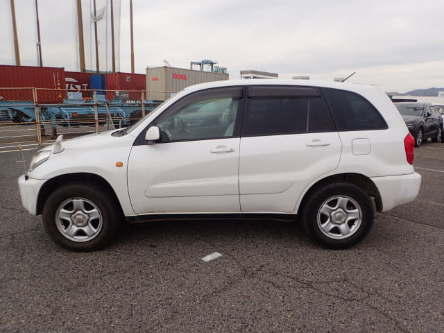 TOYOTA RAV4 thumbnail 2