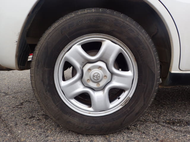 TOYOTA RAV4 thumbnail 11