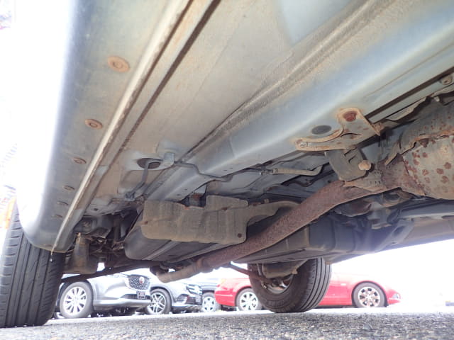 TOYOTA RAV4 thumbnail 23