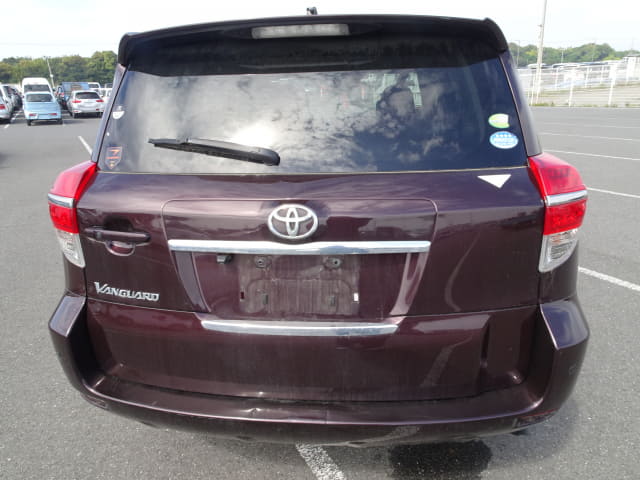 TOYOTA Vanguard thumbnail 4