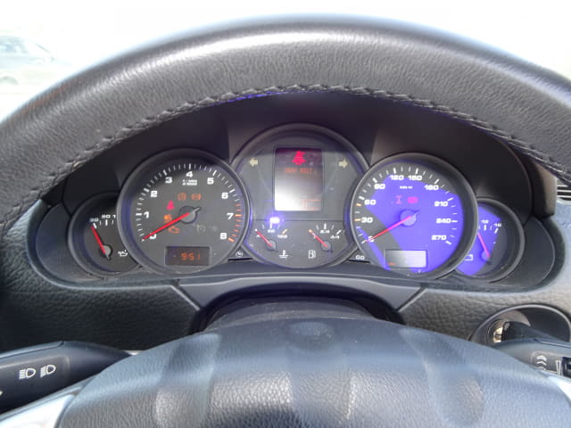 Porsche Cayenne thumbnail 57