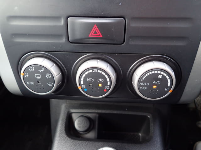 NISSAN X-Trail thumbnail 39